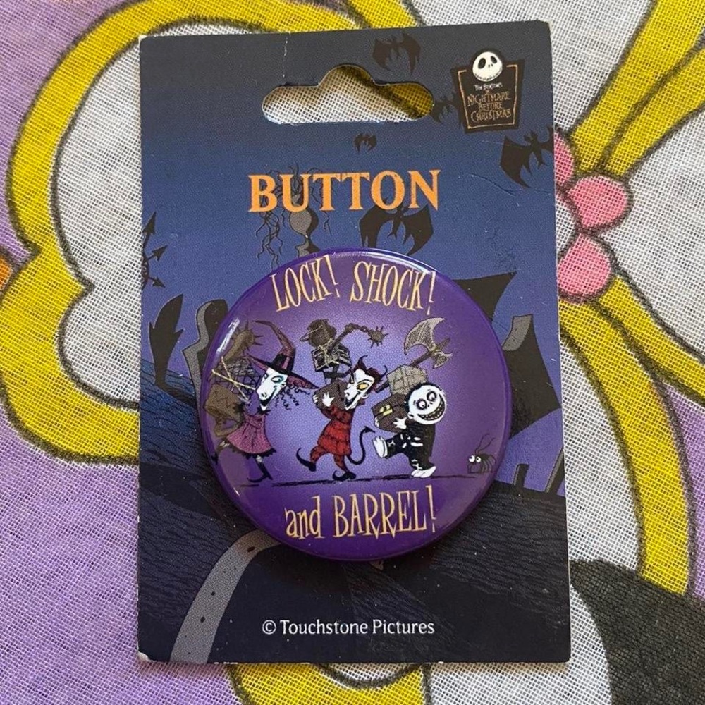 Vintage Deadstock Large Pin Lock Shock and Barrel Nightmare Before Christmas